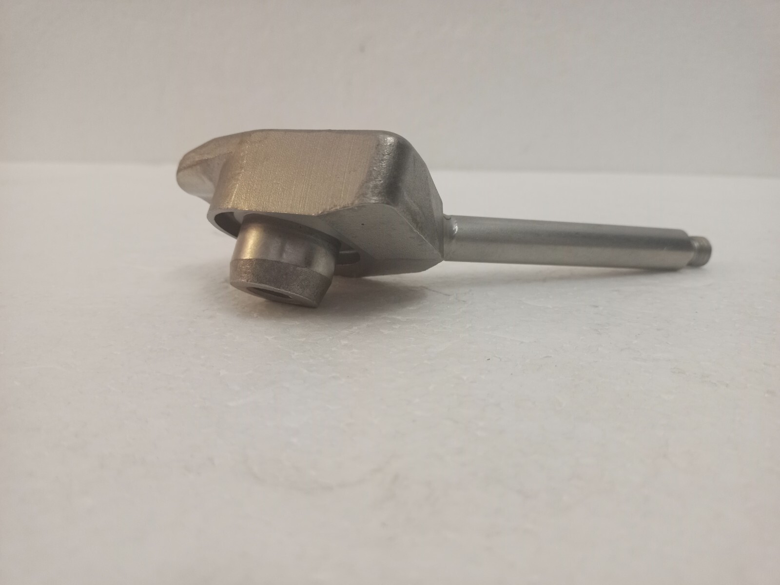 Hobart 00-290595 Lock Handle Assembly for HCM300 HCM450 HCM450C