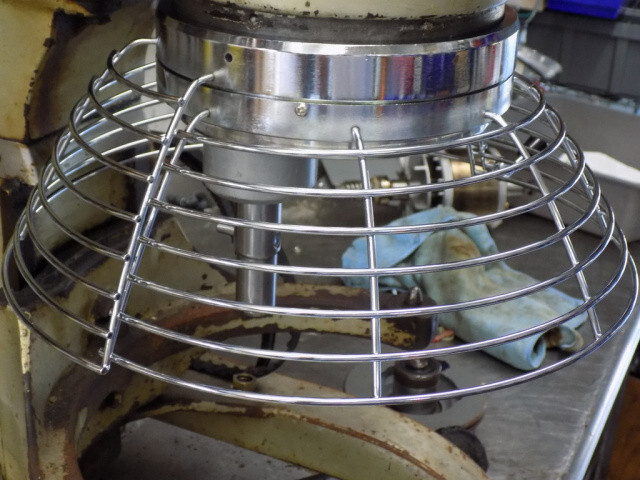 Hobart A200 Bowl Guard With Mounting Instructions