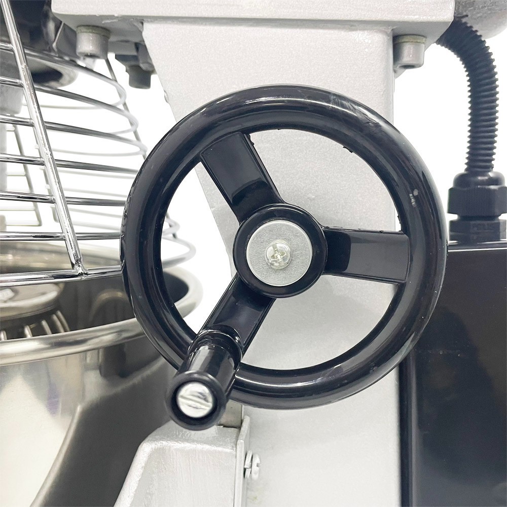 Multifunction Dough Kneading Machine 15L Gear Driven Bakery Blender 110V 450W