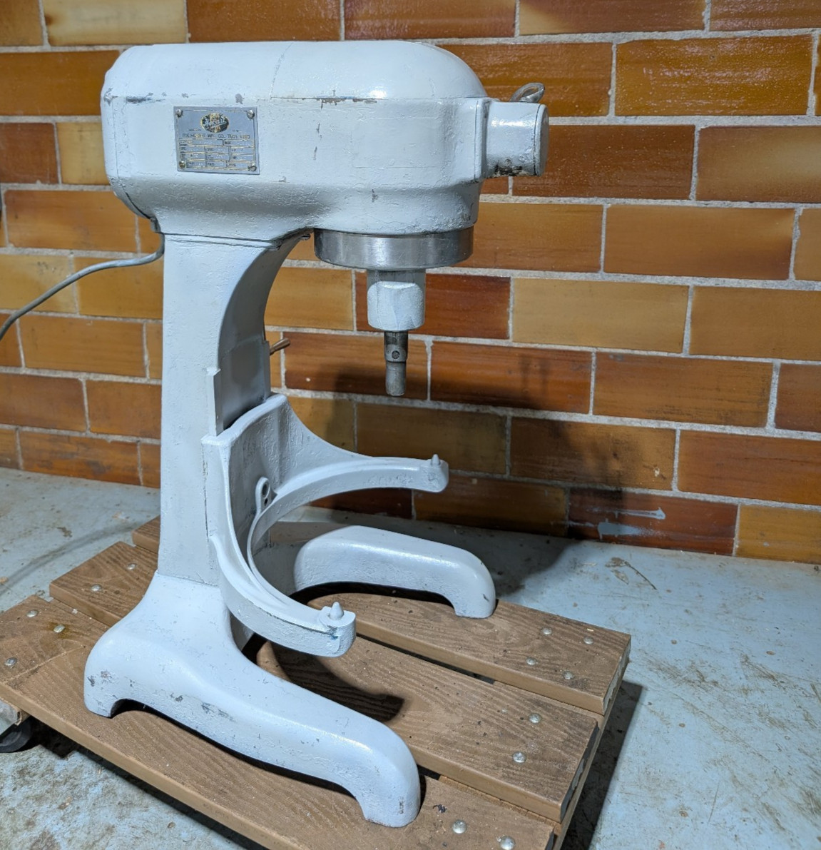 Hobart A200 20 qt Commercial Dough Mixer, Pizza, Bakery, Restaurant, 115 V, 1 PH