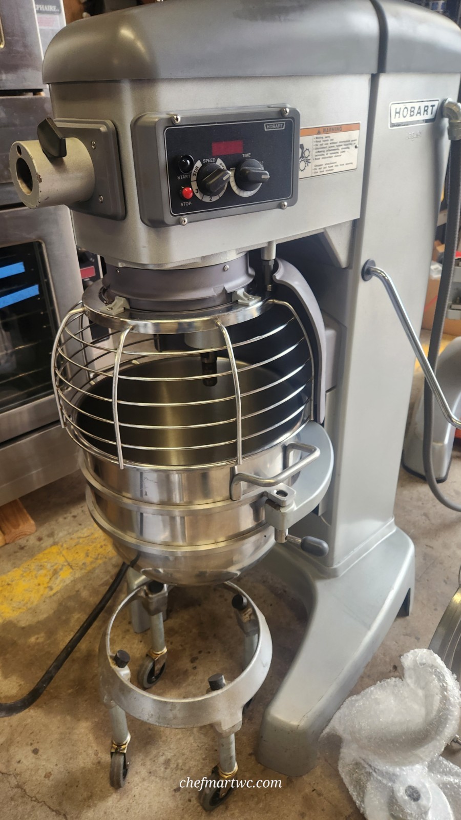 Hobart HL300 Legacy 30-Quart Mixer 3-Speed 3/4 HP, 3-Phase With Bowl,Beater,Whip