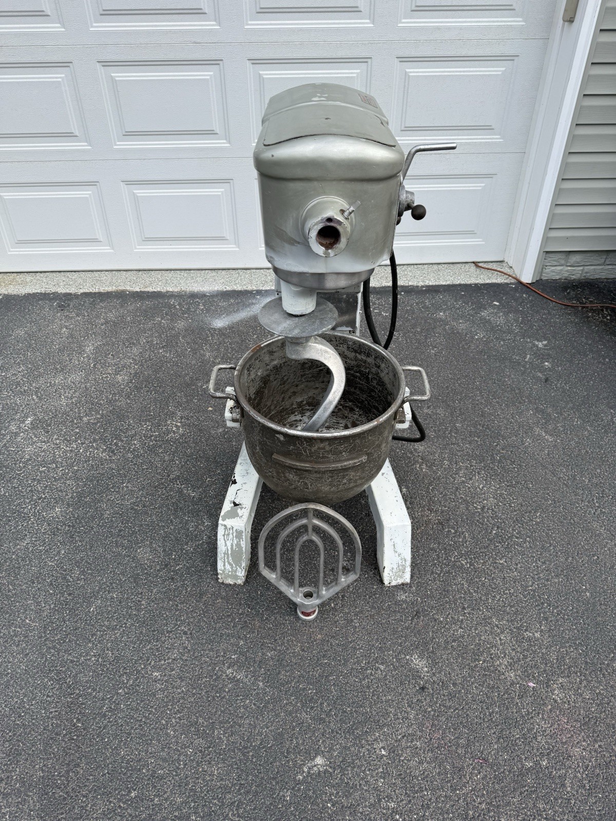 Hobart D300 30Qt Commercial Mixer 115V Tested Working w/ Bowl Hook Paddle