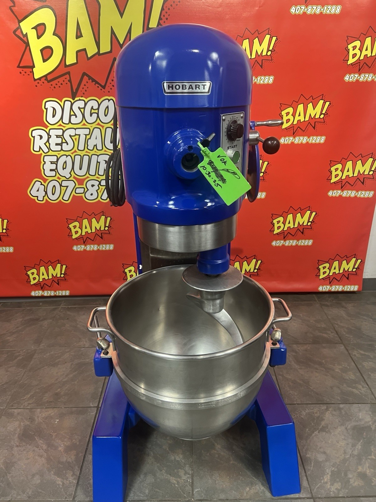 Hobart H-600 60 Qt Mixer 1HP – 3Ph – 200v New Stainless Bowl And Dough Hook