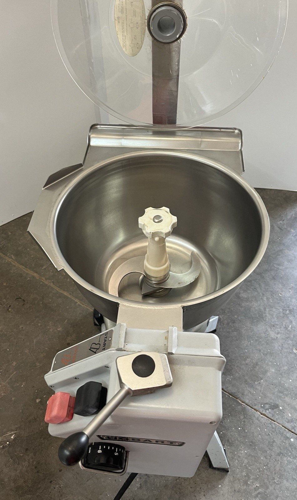 Hobart HCM-300 30Qt **TESTED** WORKING WITH BLADE PICTURED SN: 31-306-189-GD
