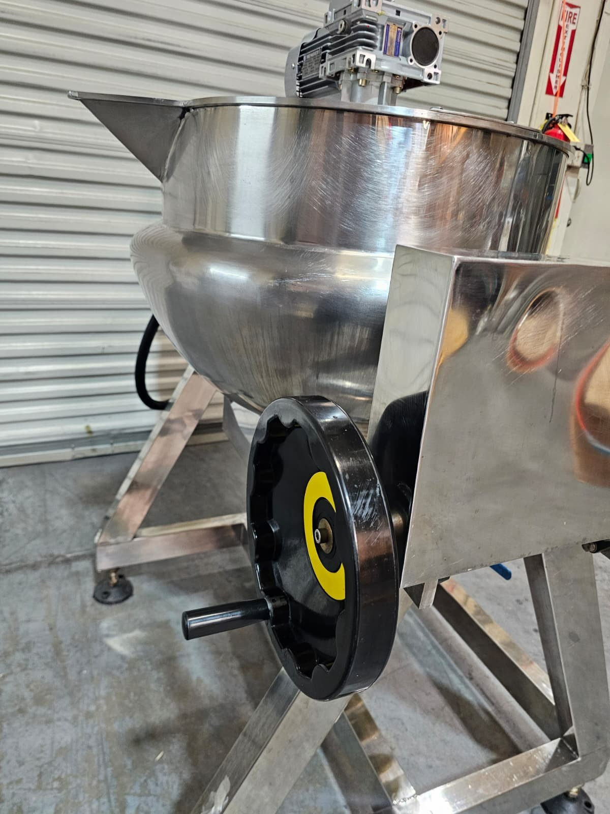 Stainless Steel Cooking Jacket Kettle with Automated Scraper Mixer