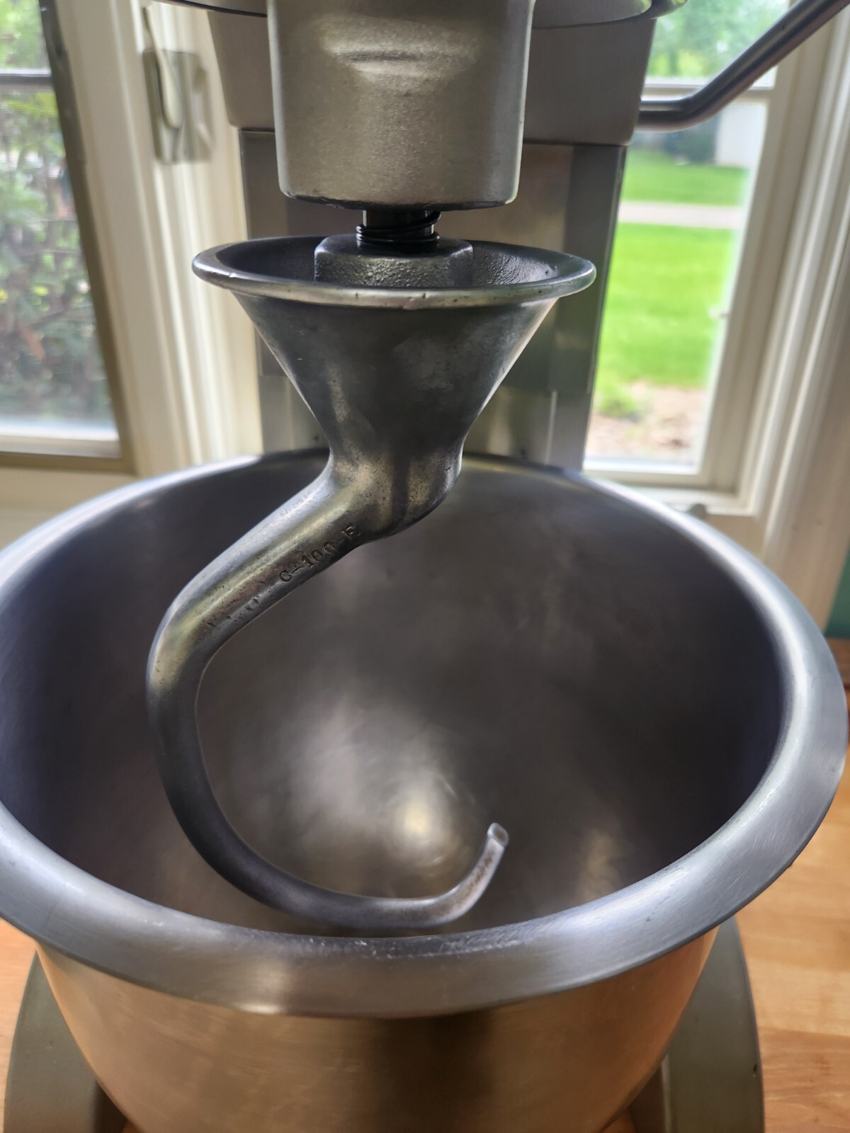 Hobart C100, 10 Quart Aluminum Dough Hook C10E-ALU for 10 Qt. Mixers – EUC