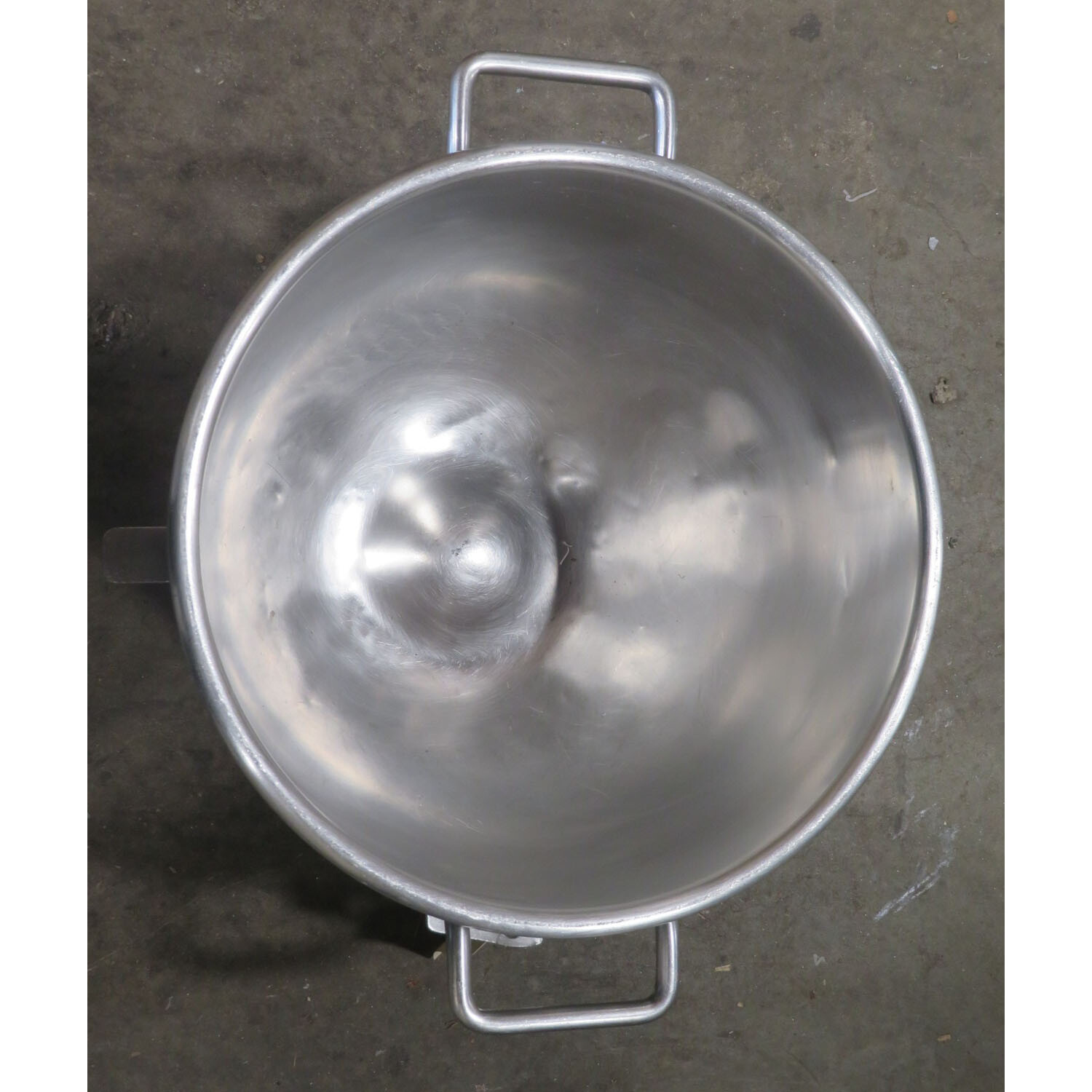 Hobart VMLH30 30-Qt Bowl for 80 – 40/30 Bowl Adapter, Used Excellent Condition