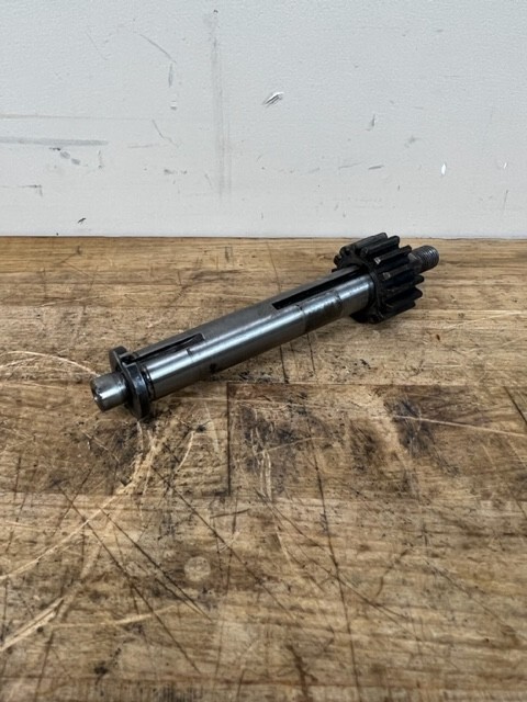 Hobart Mixer Transmission Shaft with 15 Tooth Gear – A120, A200 Part# 00-291236