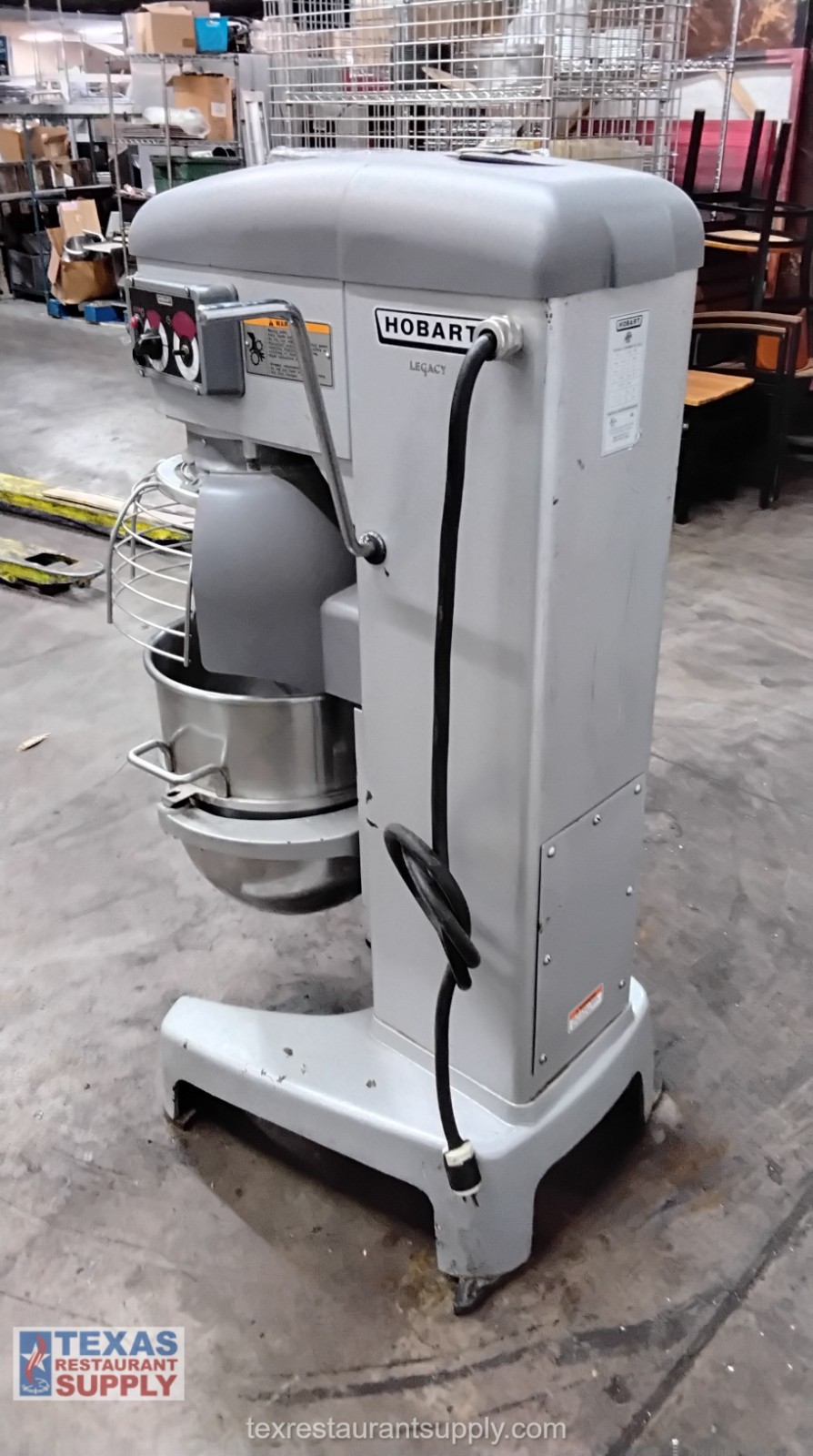 Hobart Legacy HL400 40 quart Dough Mixer with Bowl Guard and 1 Hook