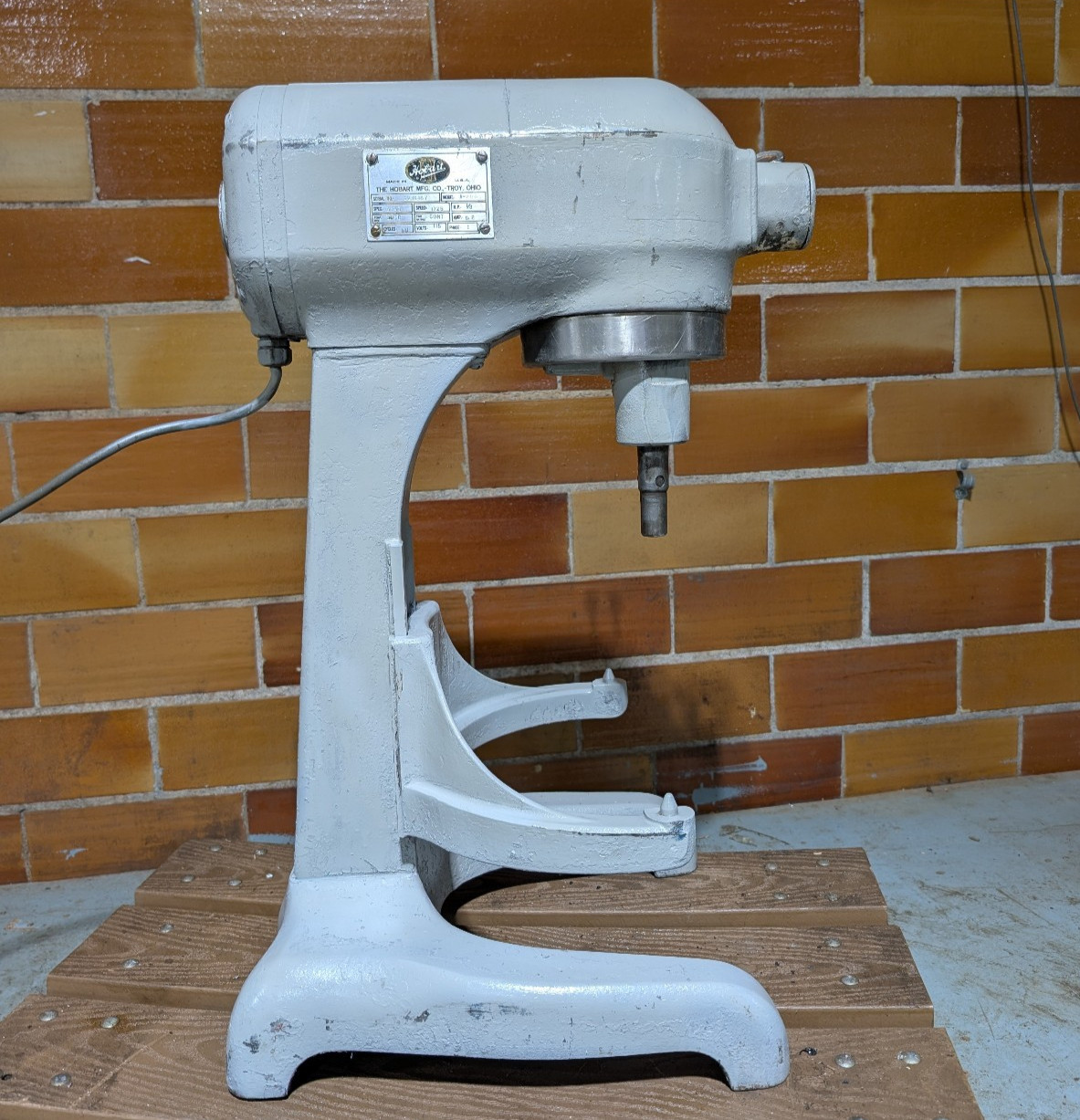 Hobart A200 20 qt Commercial Dough Mixer, Pizza, Bakery, Restaurant, 115 V, 1 PH