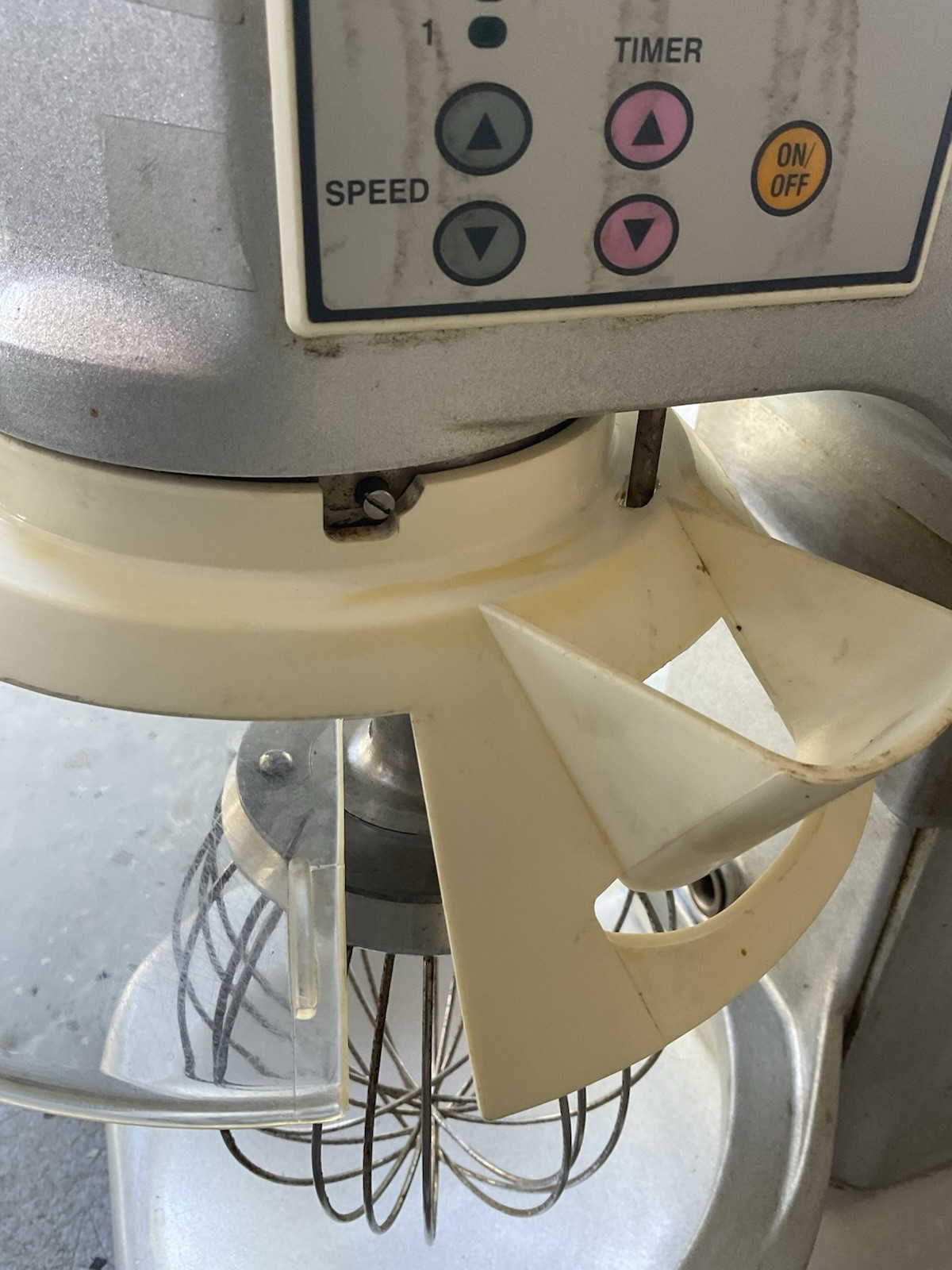 VOLLRATH 40755 7qt COMMERCIAL COUNTERTOP MIXER