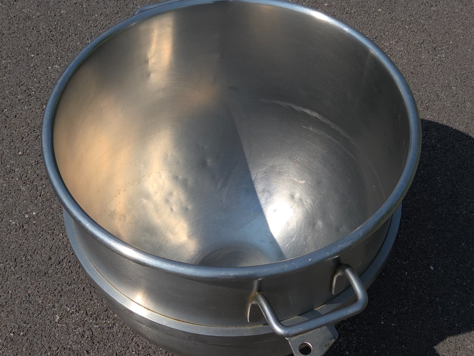 HOBART VMLH 60QT Mixing Bowl 60 Quart STAINLESS STEEL MIXING BOWL (EXCELLENT)