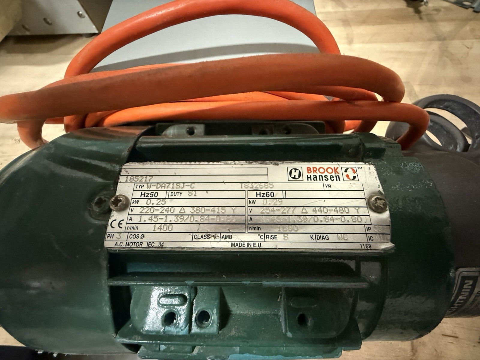 Lightin Mixer 25hp 3 Phase Vertical Motor
