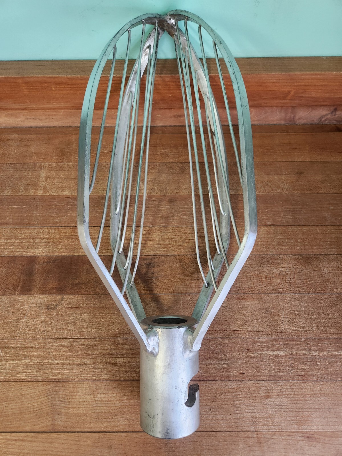 Hobart VMLH30C 30 Qt. Reducer “C” Wing Whip for VMLH Mixers D-123714 – EUC