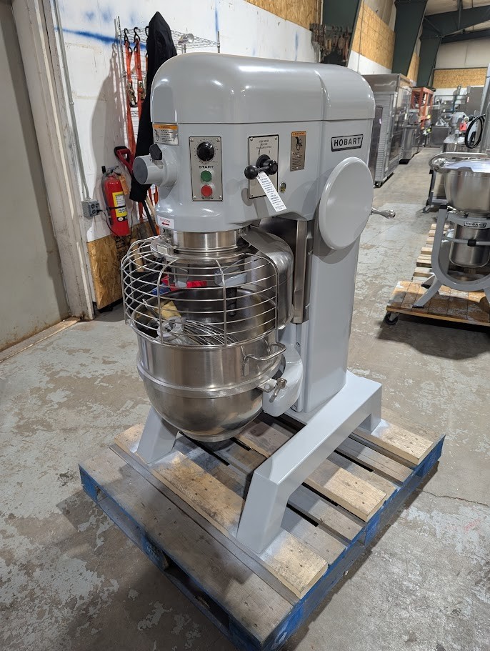 Hobart H600-T 60 Qt. Mixer w/Guard, Attachments, 2HP, 3PH – Rebuilt w/Warranty!