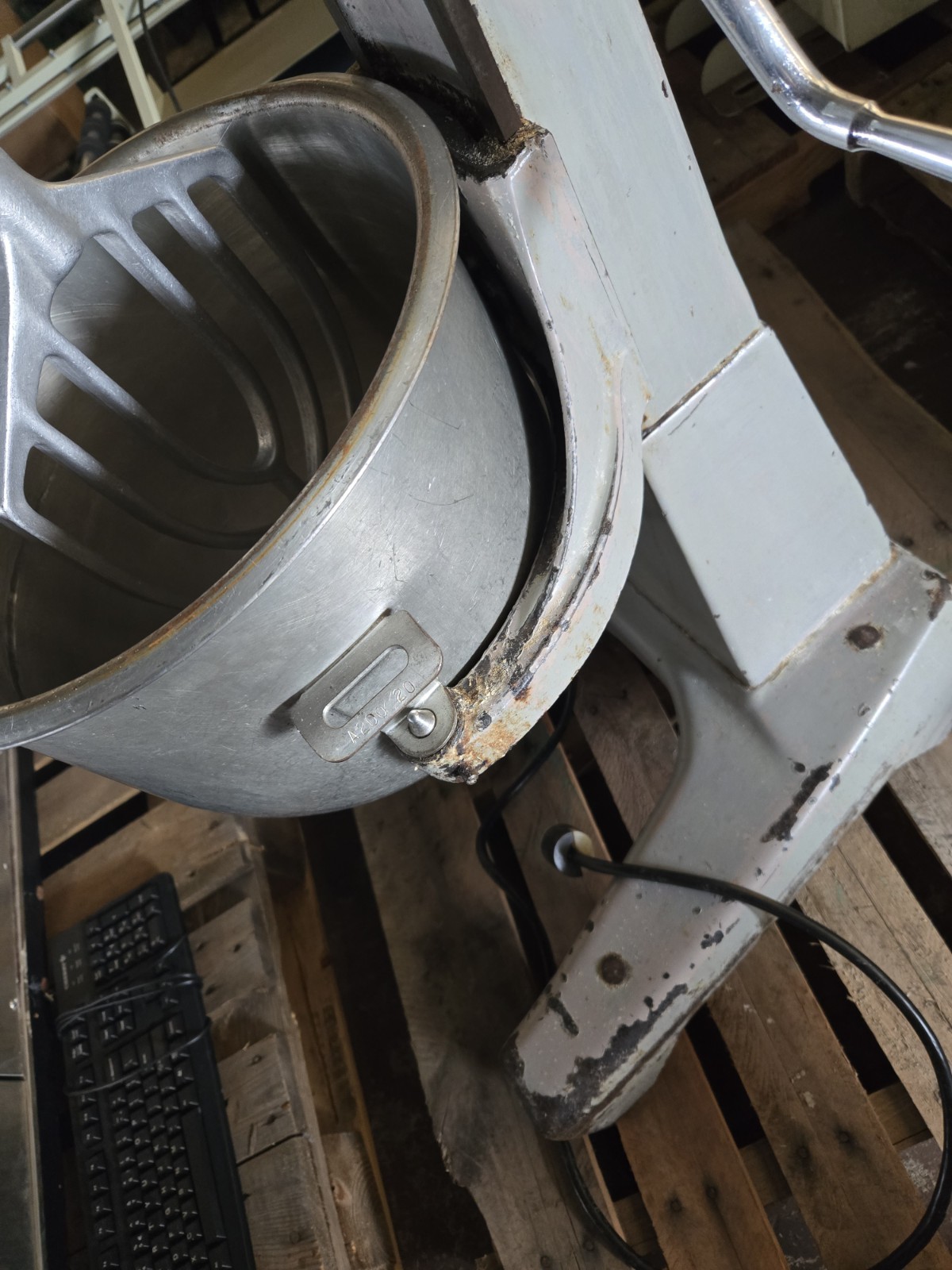 Hobart A200 20 Quart Stand Mixer Commercial Dough Mixer – FREE FREIGHT