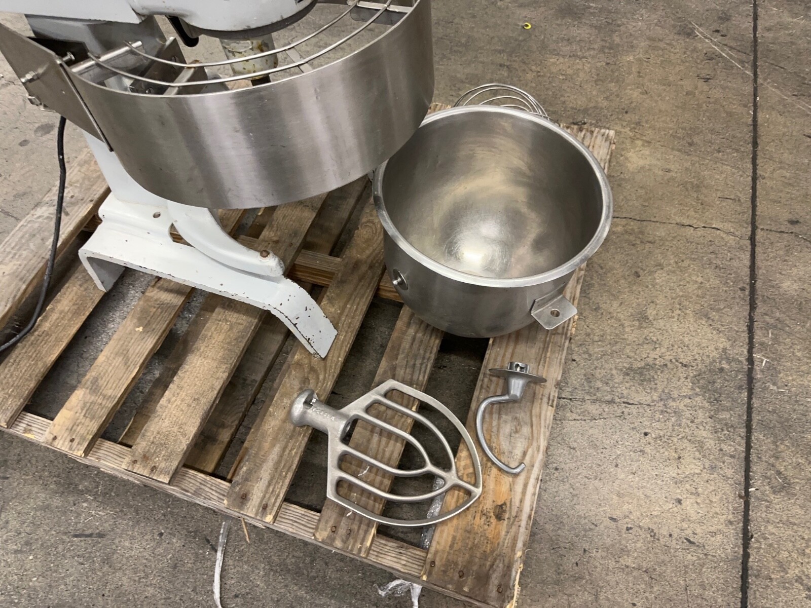 Blakeslee 20 Quart Bench Planetary Mixer B-20