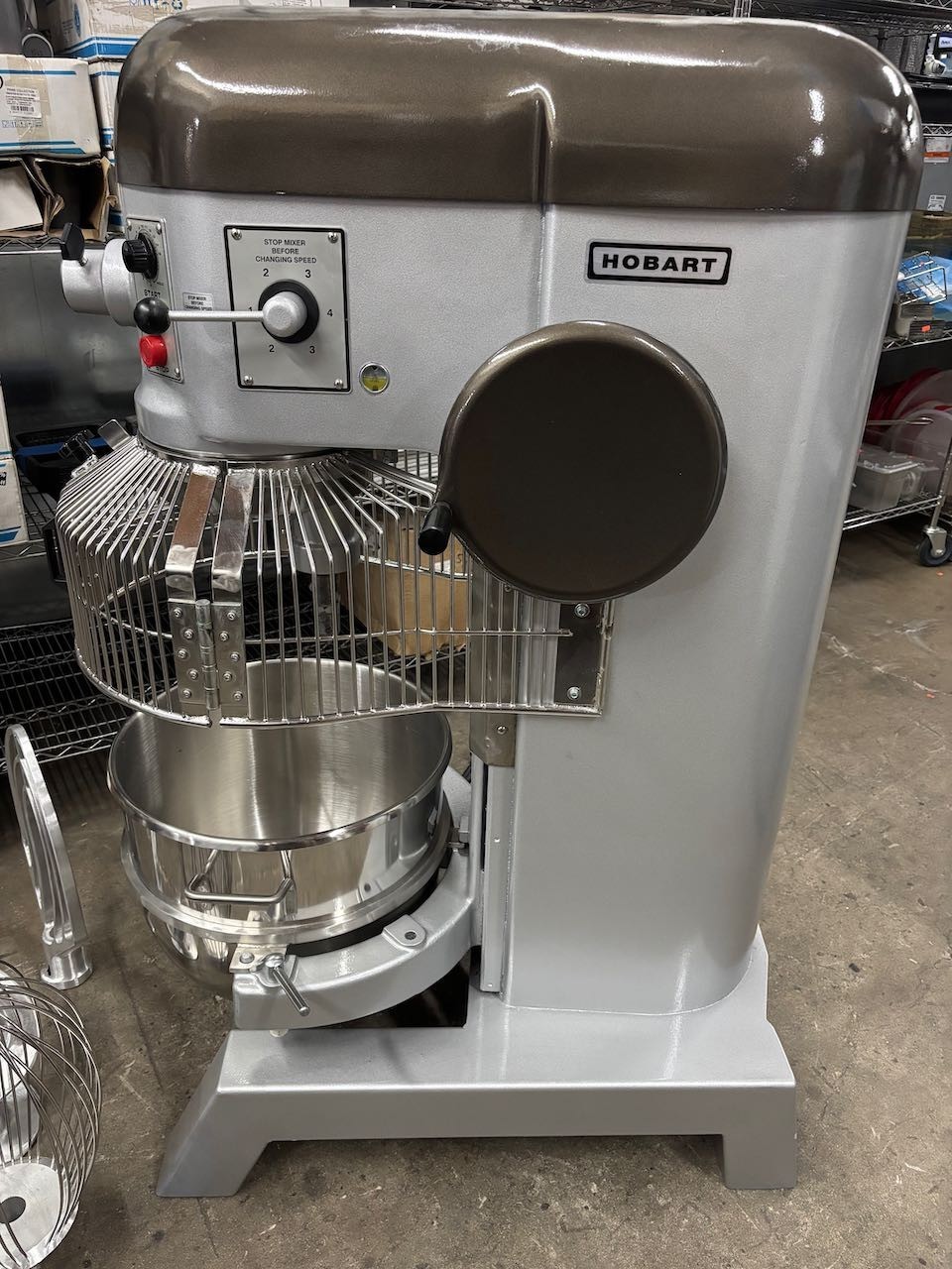 60 Quart Hobart H-600T Mixer 200V 1 Ph NEW Bowl & Attachments Qt NSF USA Bakery