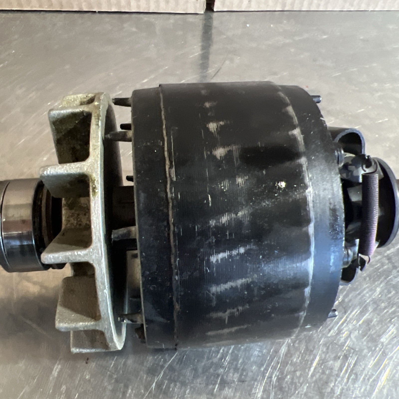 Genuine Hobart Model A200 20 Qt Mixer Rotor. 115V 1 Phase
