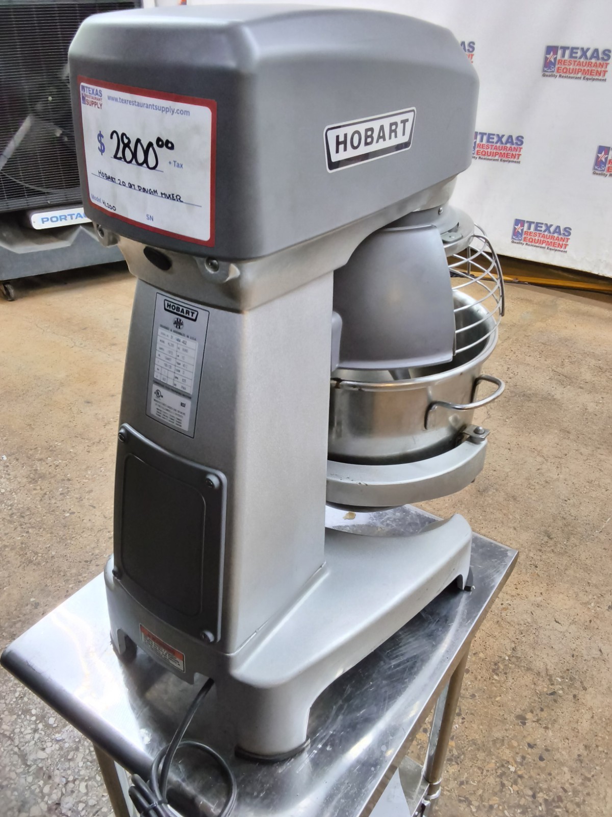 Hobart Legacy HL200 commercial Countertop 20 Quart Dough Mixer with bowl & hook