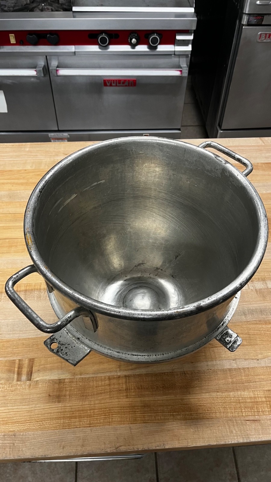 hobart 30 qt mixer bowl VMLH30 for H600 mixer