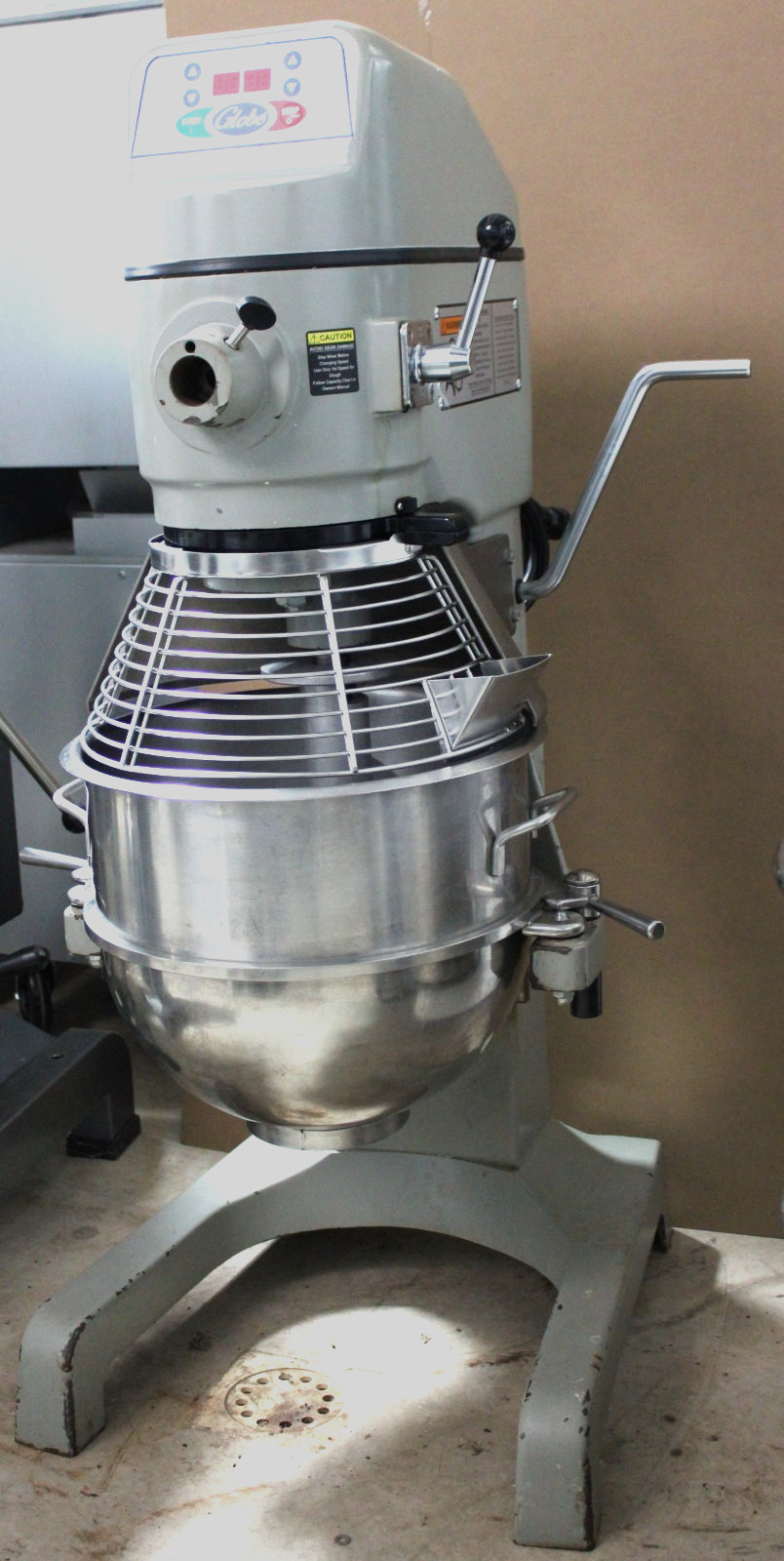 Globe Dough Mixer 30Qt Planetary Floor with Guard and Dough Hook