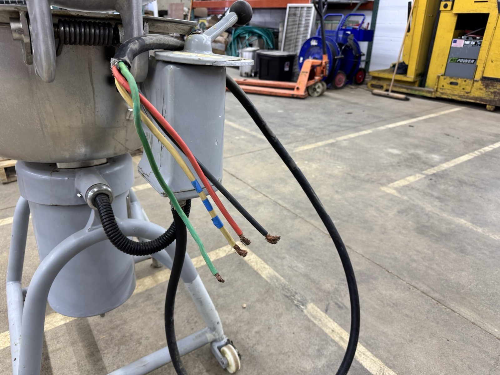 Hobart VCM-40 Vertical Tilt Cutter Mixer