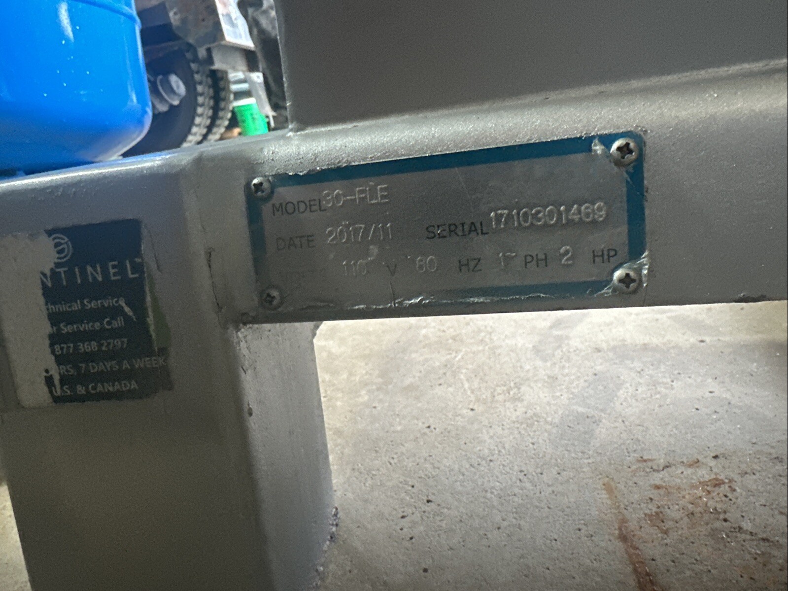 Sentinel 30 qt mixer With Attachments