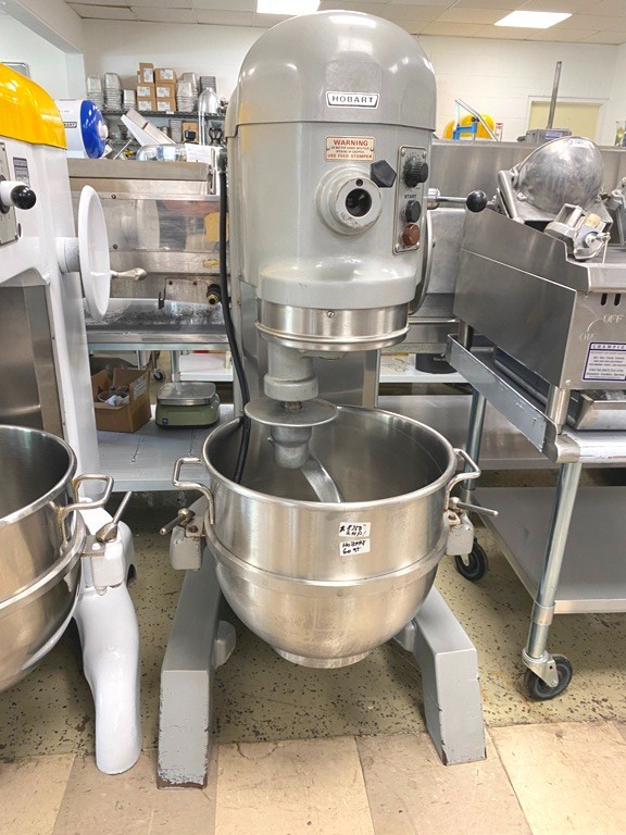 Mixers/ Hobart H-600T 60 Qt Mixer/ 2 HP NEW Motor w/ Attachments/ 200V-3PH