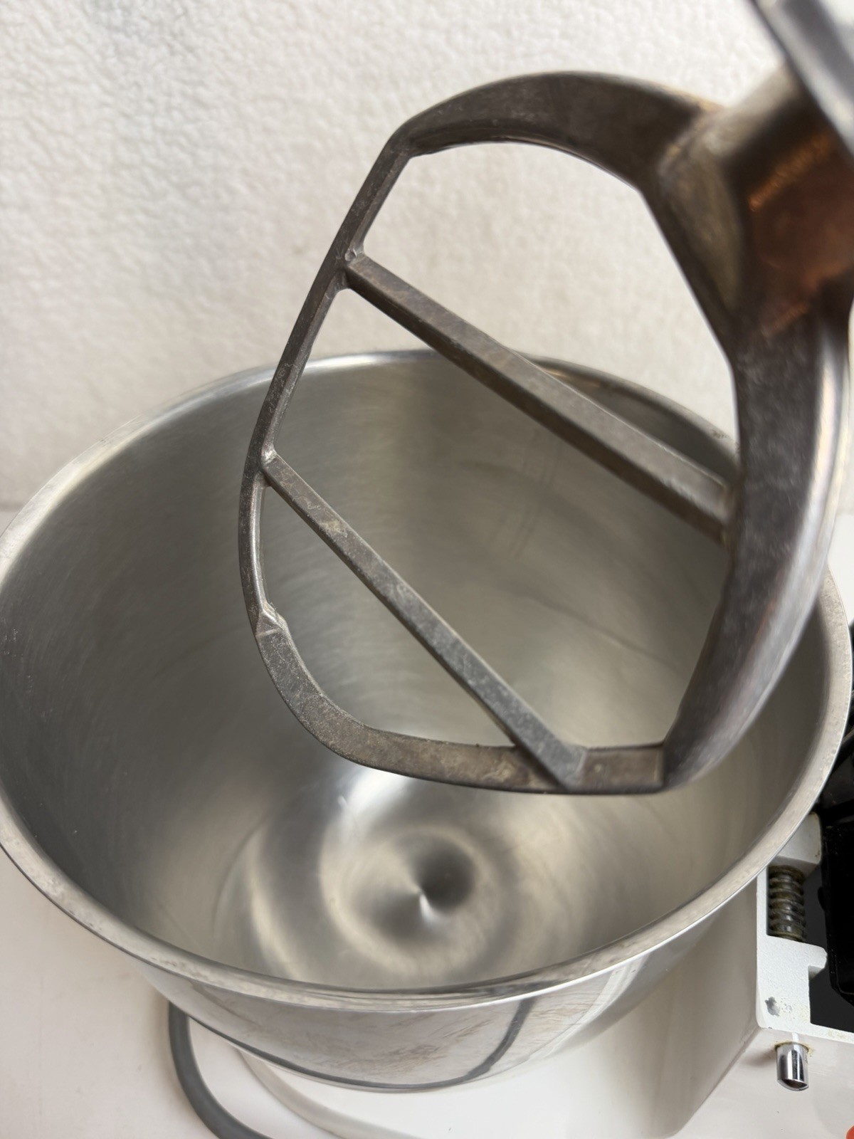Blakeslee Commercial Countertop Mixer w/ Bowl & Attachments Tested Works A717