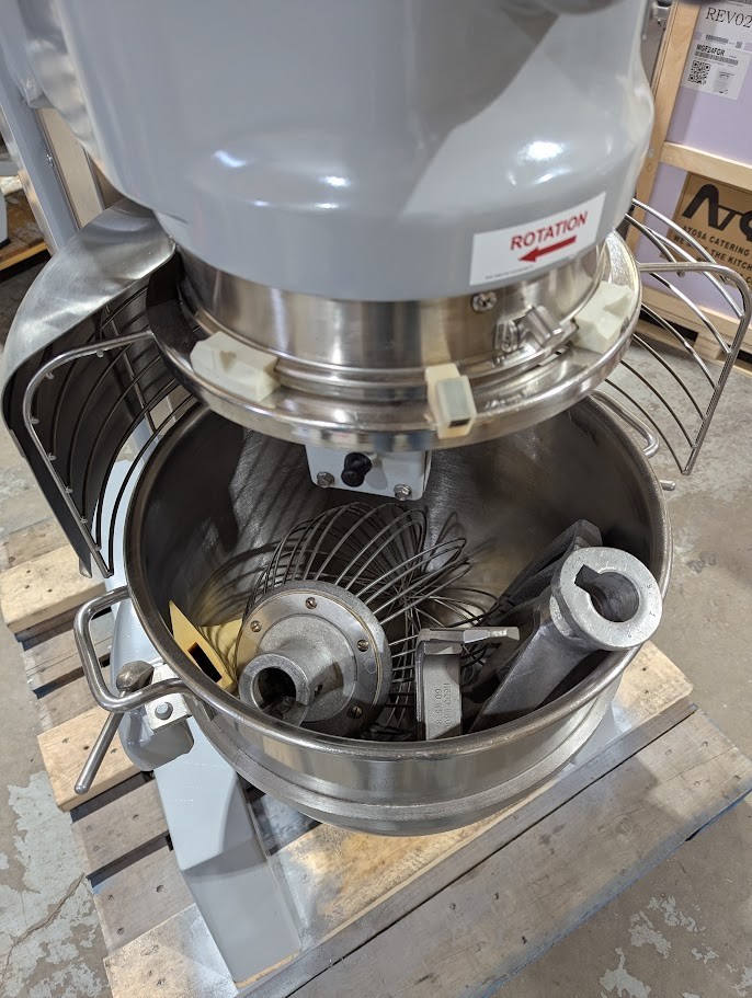 Hobart H600-T 60 Qt. Mixer w/Guard, Attachments, 2HP, 3PH – Rebuilt w/Warranty!