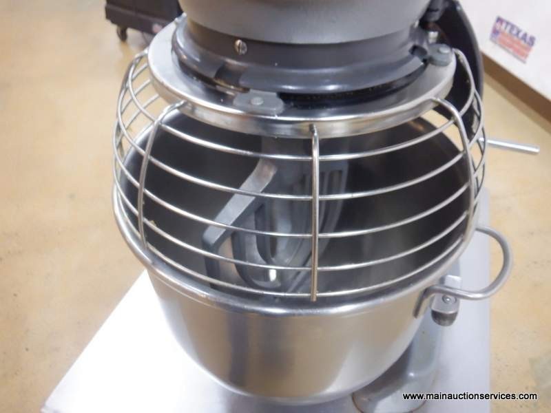 HOBART LEGACY HL200 COUNTERTOP 20 QUART DOUGH MIXER WITH BOWL 1 ATTACHMENT