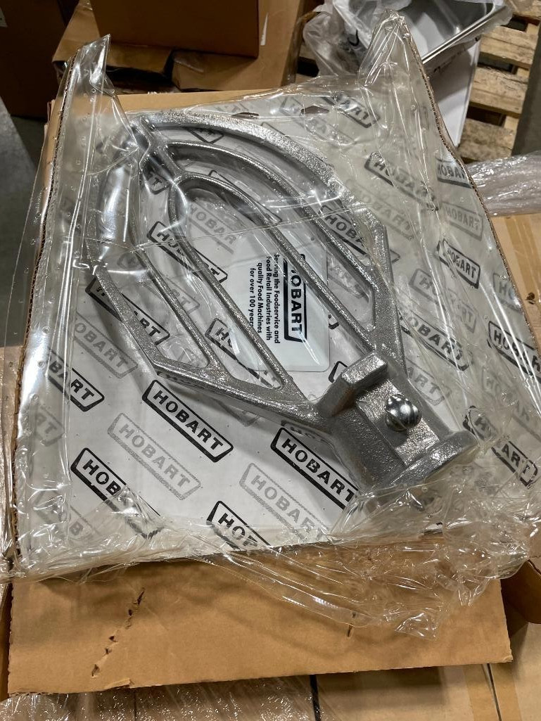 New Hobart BBEATER-HL1484 Legacy Aluminum Flat Beater for 40 Qt. Bowls