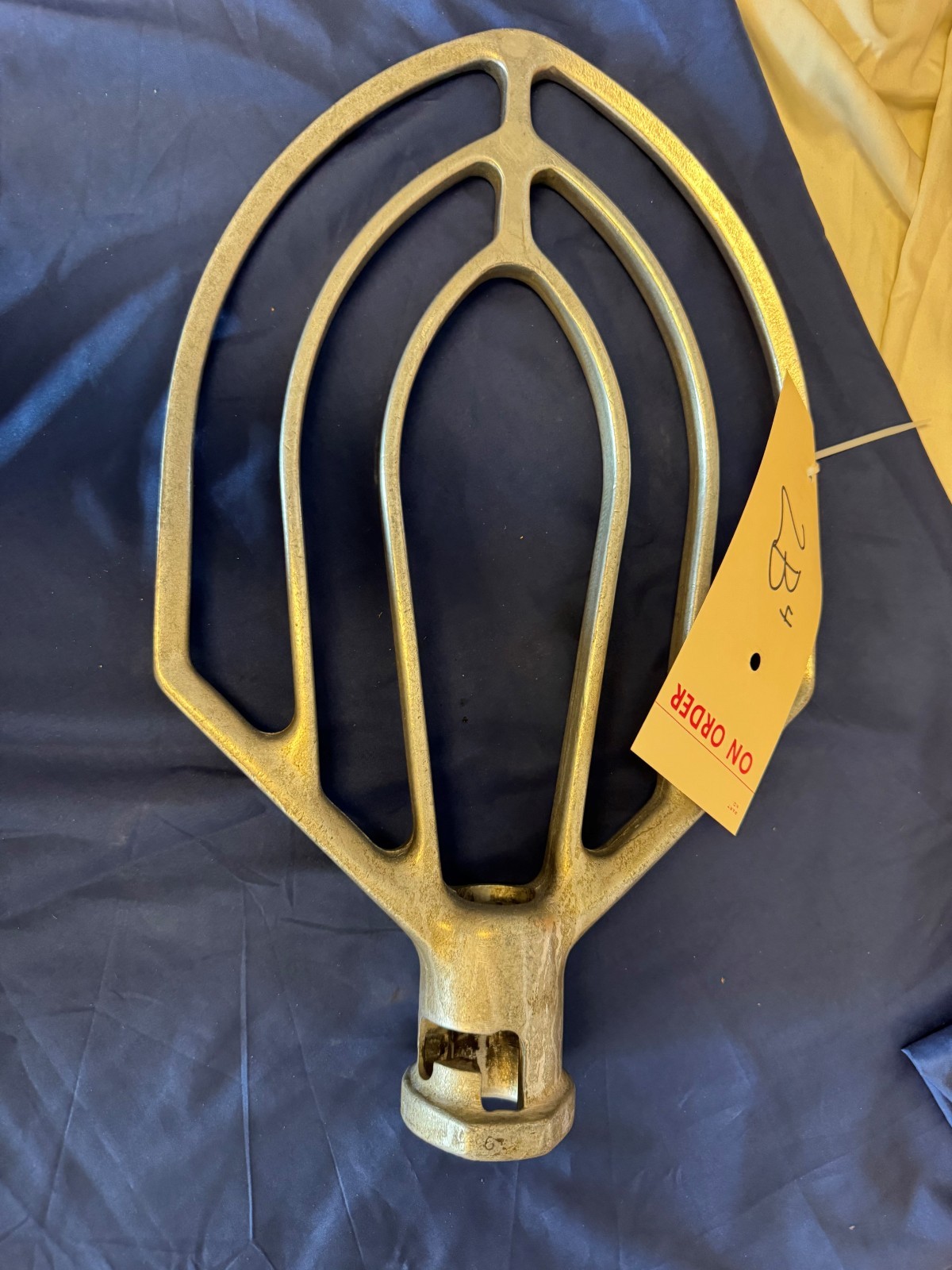 Hobart 00-275885 B Flat Beater, Aluminum, 60 Quart 2B4