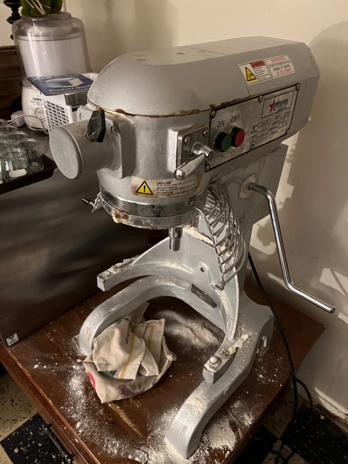 Omcon 20 qt, 3-speed commercial-grade mixer. Silver finish, paddle, whisk