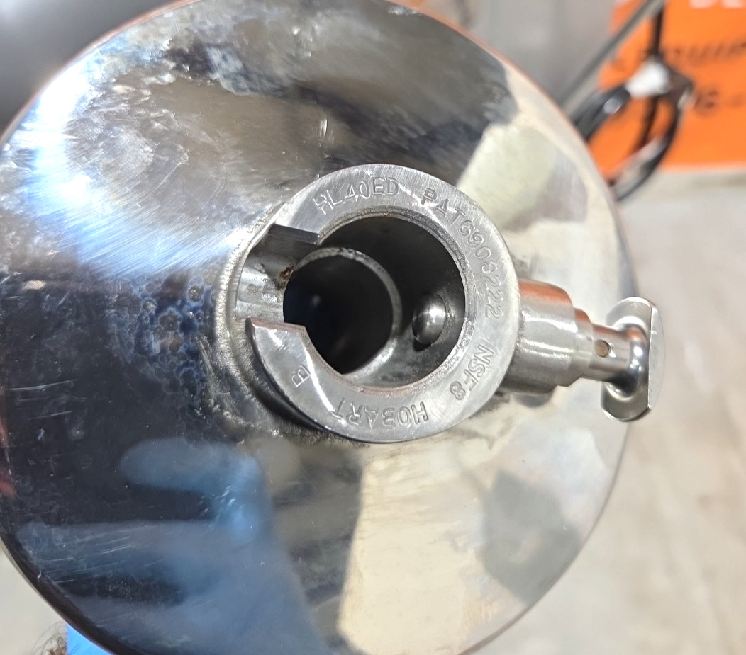 NEW HOBART HL400 40QT Mixer W/ Hook, Whip, Bowl/Dolly – 3PH/1.5HP – Watch VIDEO!