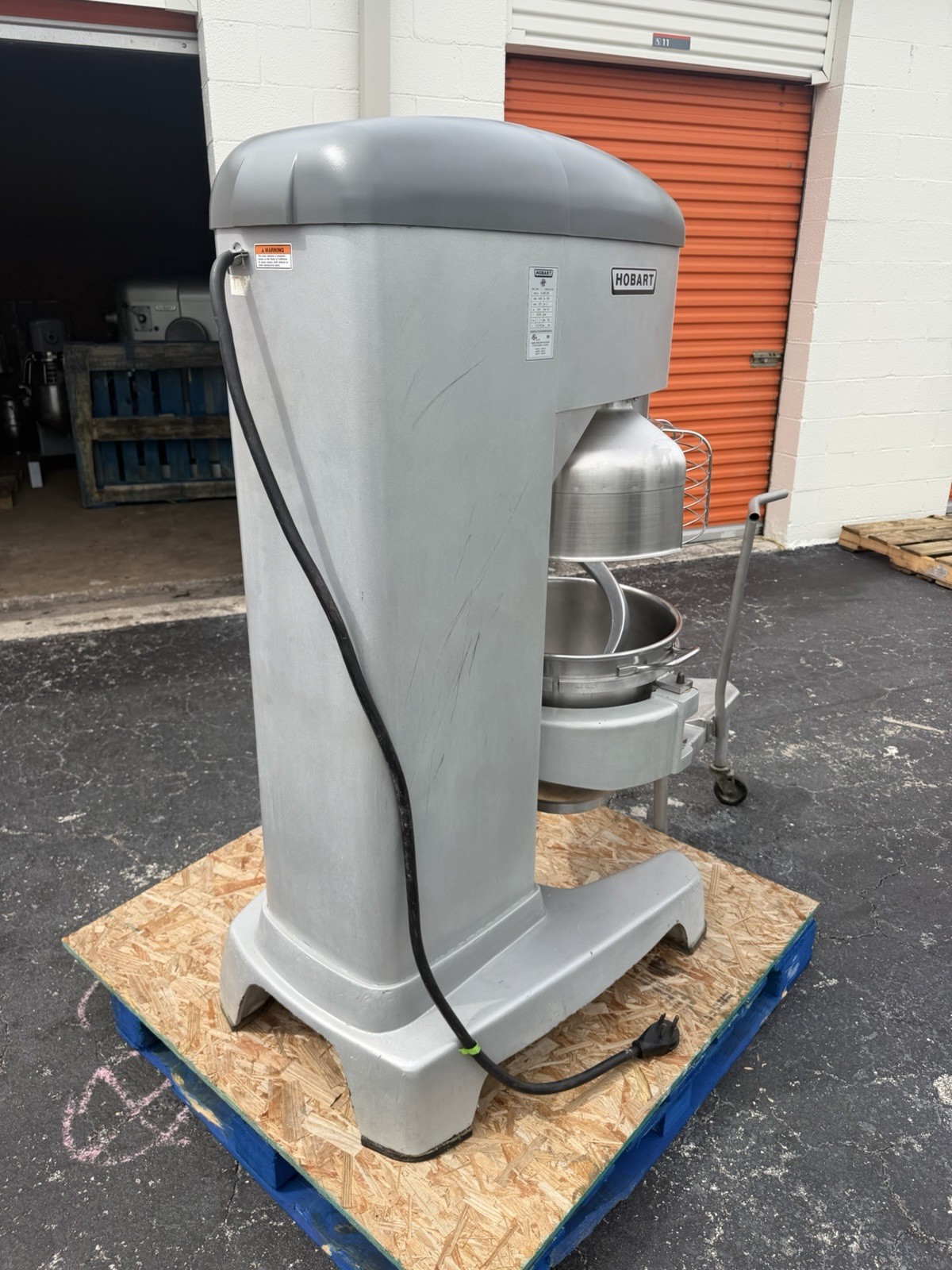 Hobart legacy HL600 60 Qt Bakery Dough Mixer W Guard Bowl & Hook 1 & 3 Phase