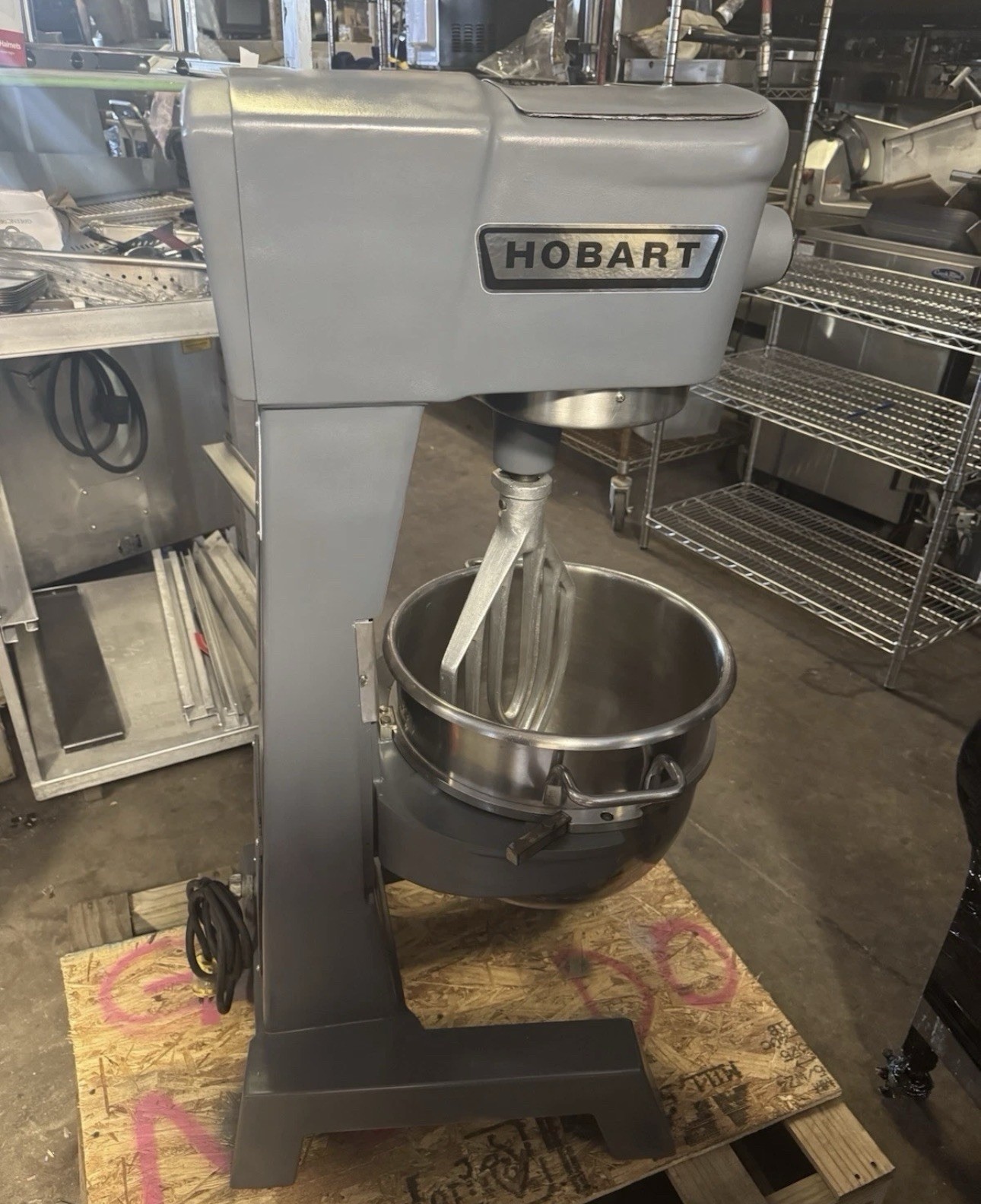 HOBART D300T 30qt Bakery Pizza Dough Mixer Bowl & Hook Included VERY NICE SHAPE!