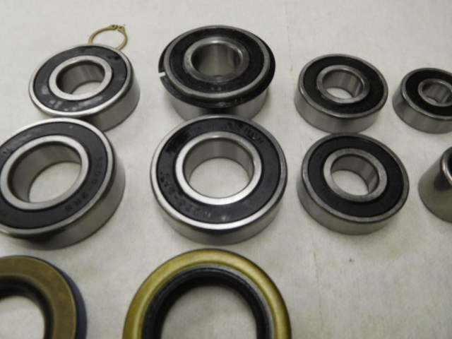 Hobart Mixer 30qt D300 New Bearing seal kit motor, gear box & planetary