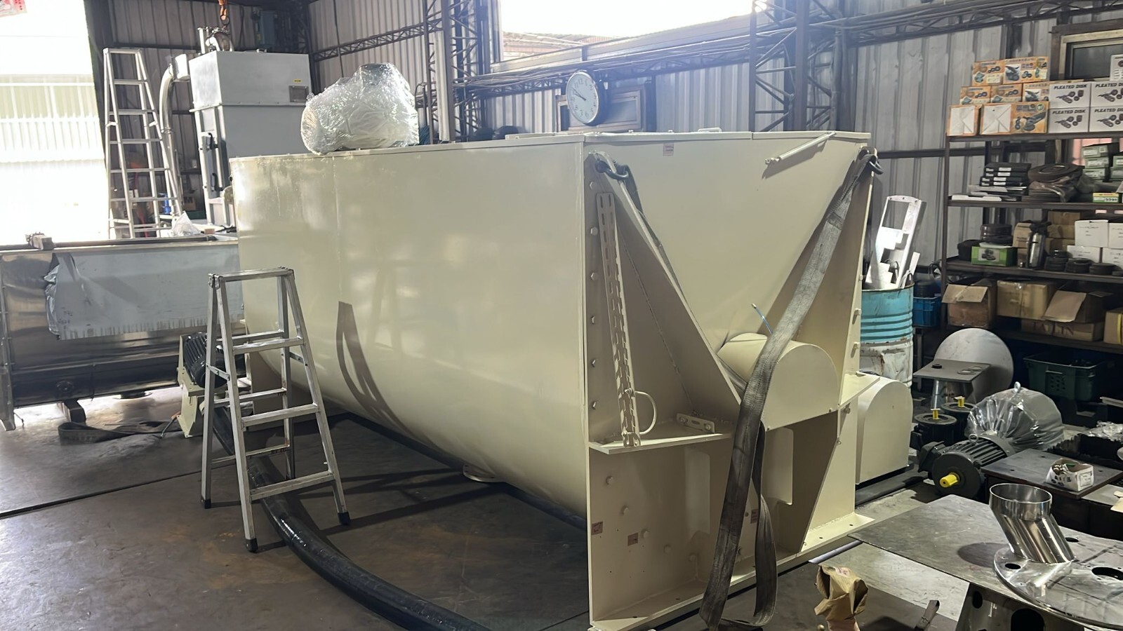 Jacketed Ribbon Blender Ribbon Mixer 200 Cubic feet SS41 Brand New