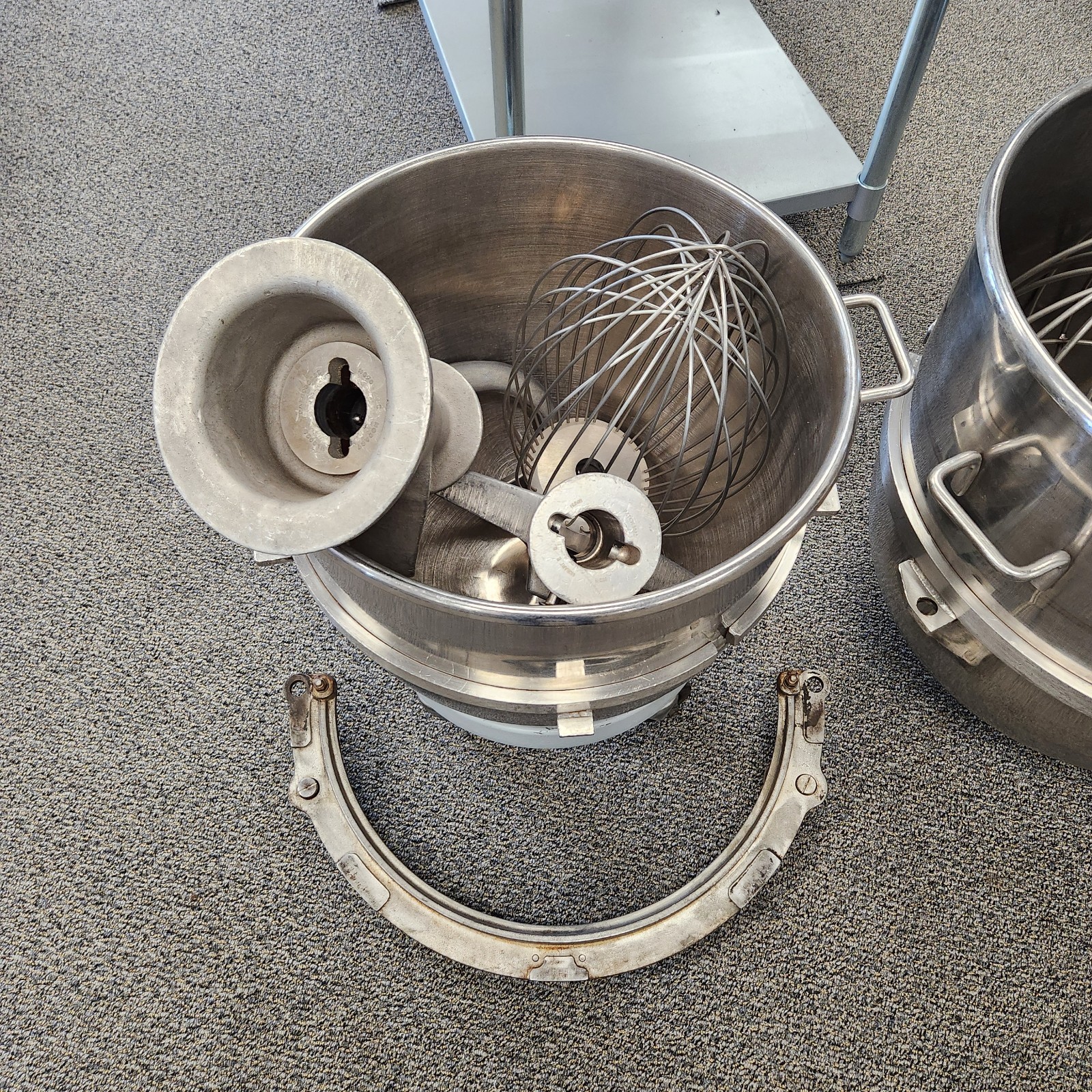 *Rebuilt By Hobart* Legacy HL1400N 140 Quart Bakery Restaurant Dough Mixer + Acc