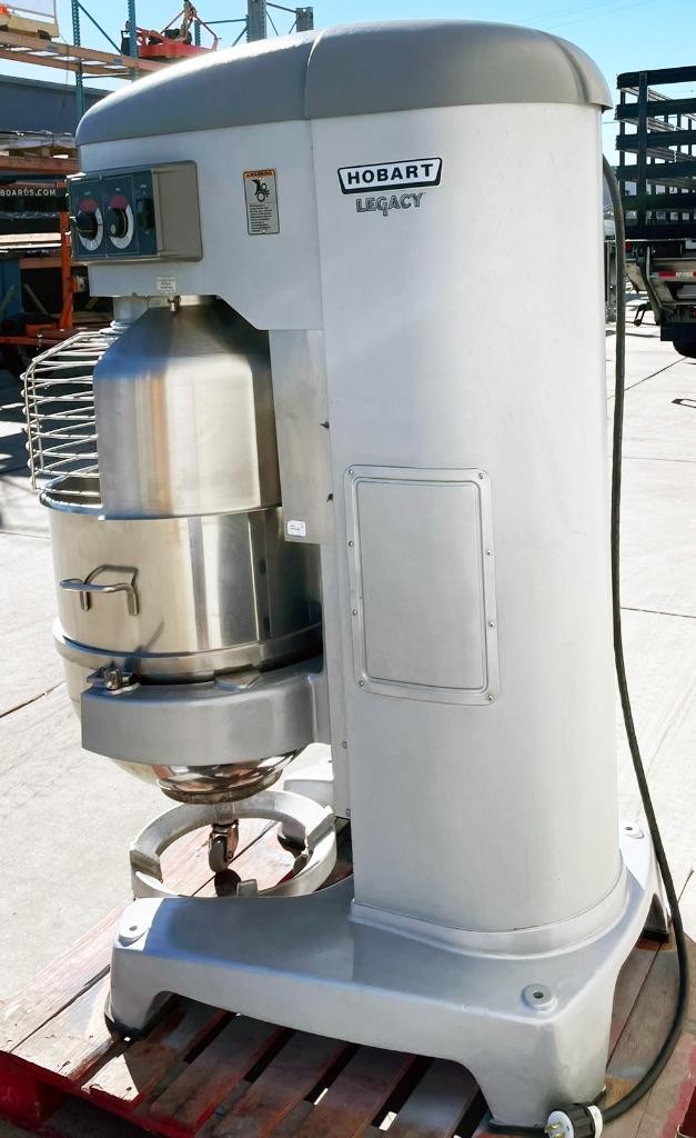 Hobart (HL1400N) 140 Quart 4 Speed Commercial Bakery Restaurant Dough Food Mixer