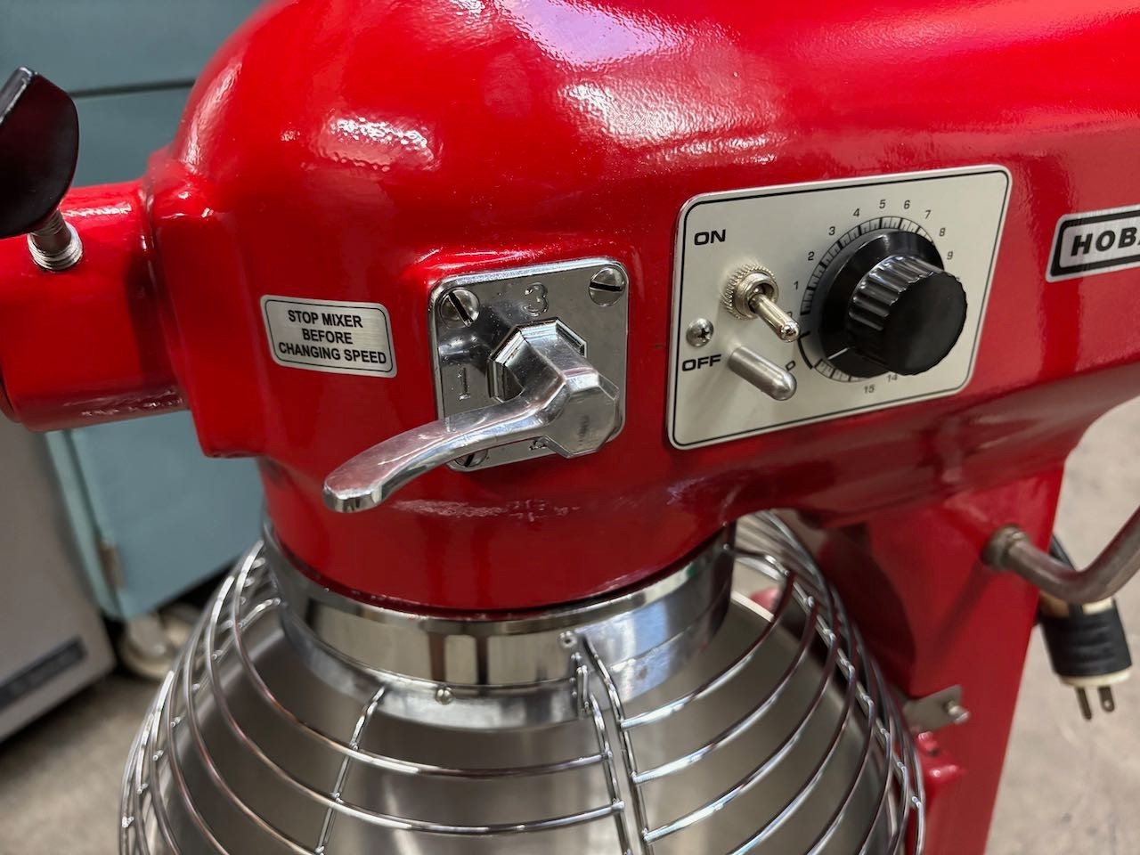20 Quart Hobart A-200FT Floor Mixer NSF Planetary Bowl Whisk Hook Paddle #4434