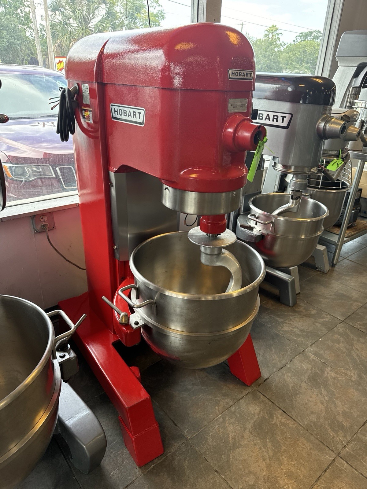 HOBART H600T 60 Qt Mixer 1.5 HP 230V 3PH Bowl & Hook Included BEAUTIFUL SHAPE!