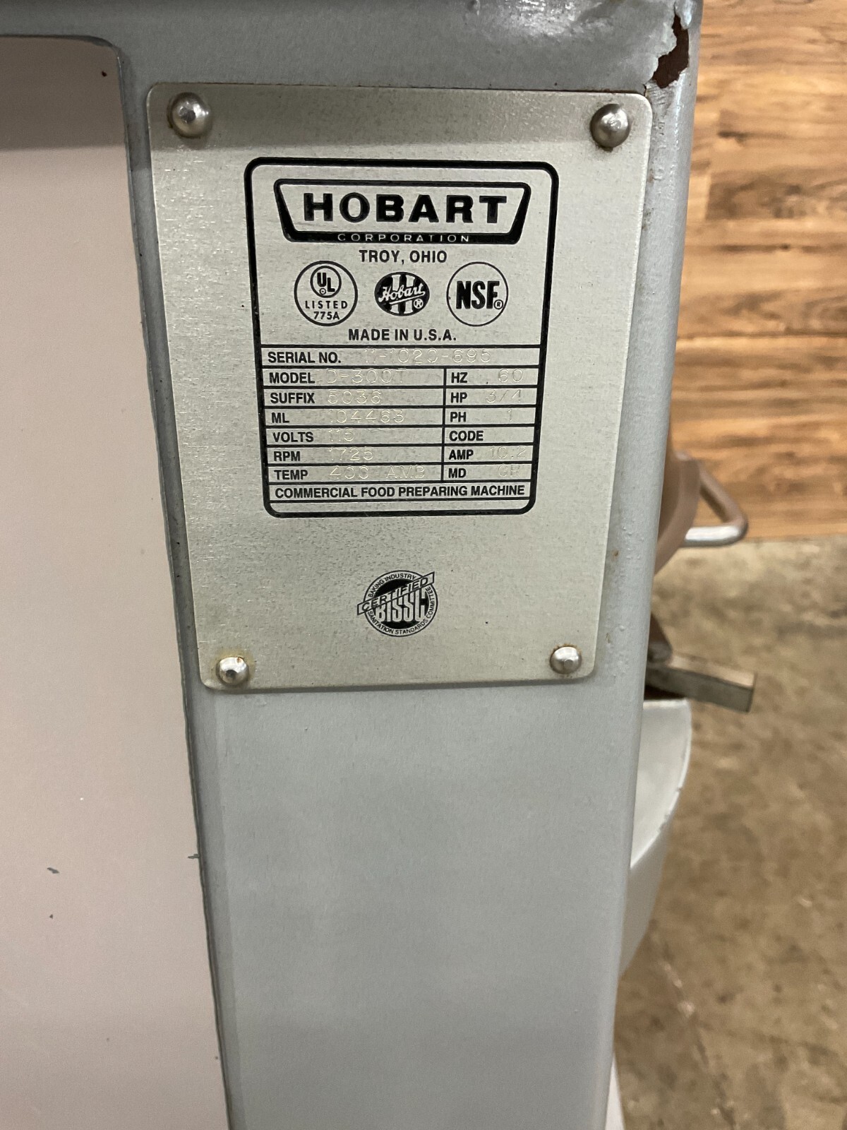 Hobart D300T Floor Mixer, 115V w/ 1 Attachment – Serial No. 11-1020-695