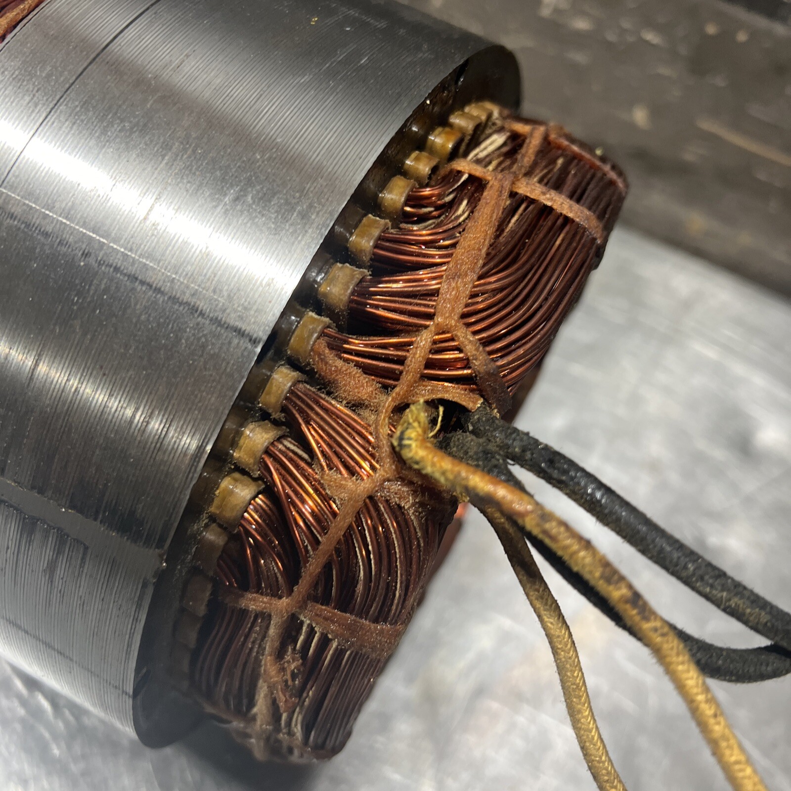 Genuine Hobart Model D-300 30 Qt Commercial Mixer Stator. 1 Ph 115V 60HZ