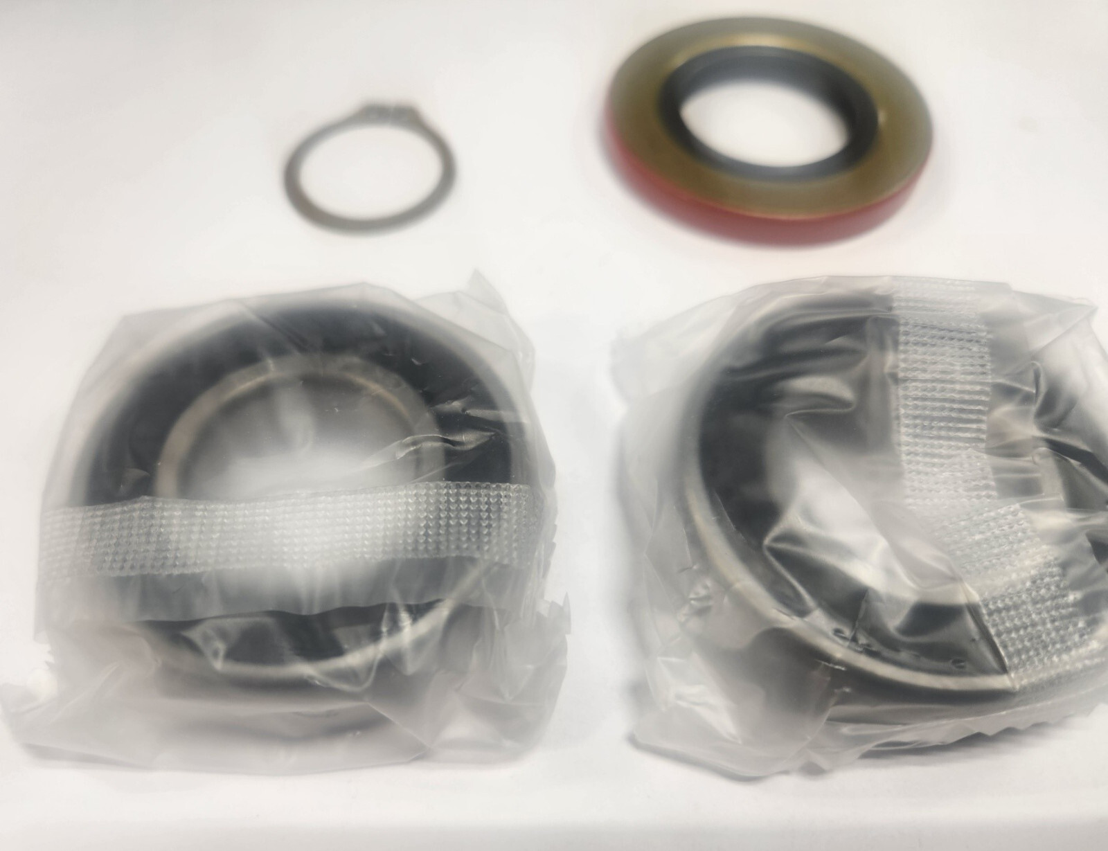Hobart mixer D330 planetary Bearing and Seal Kit fits ( D330 ML #38944 only )