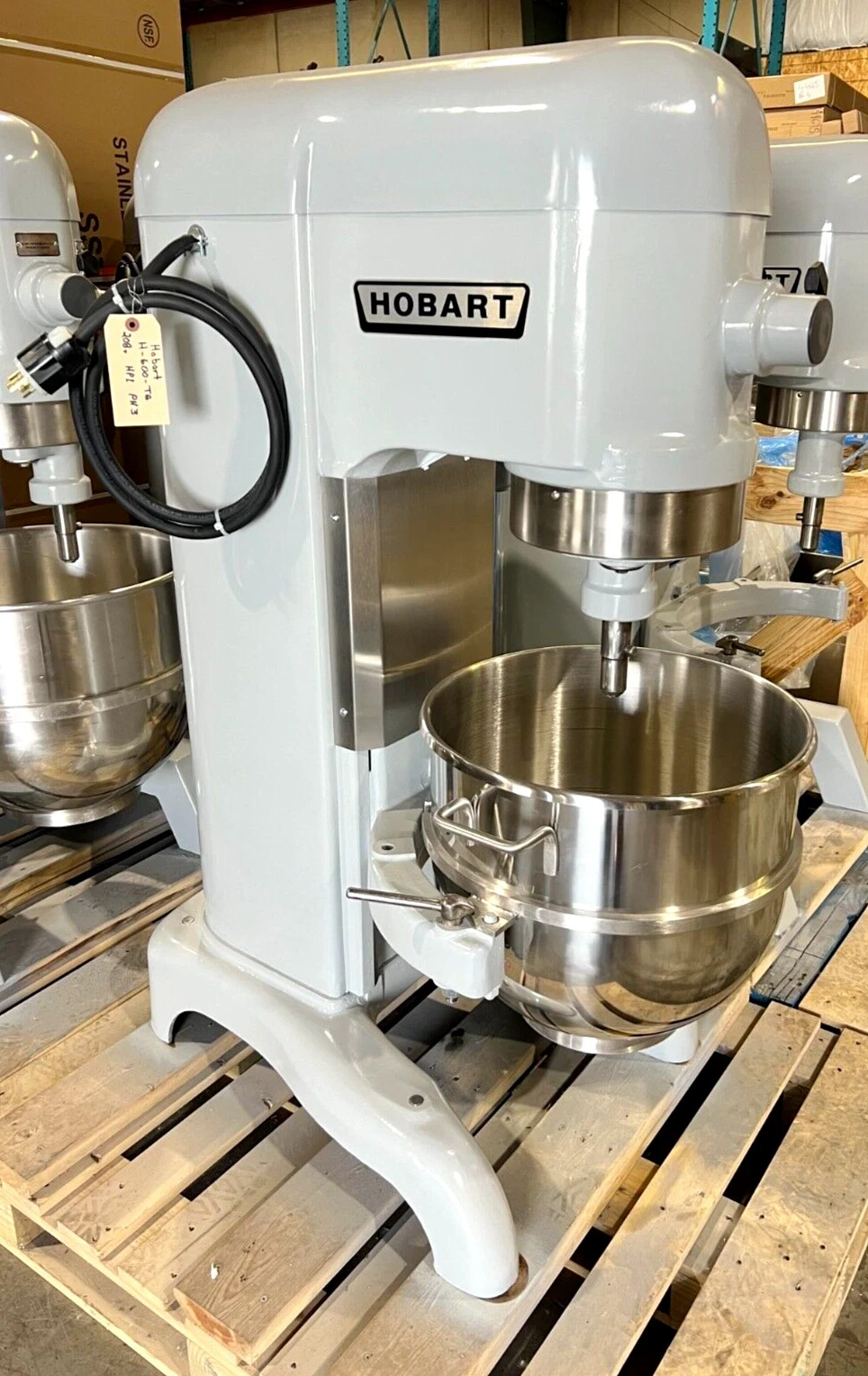 Hobart H600-T 60 Qt. Planetary Floor Mixer w/ Attachments, 1HP, 115V