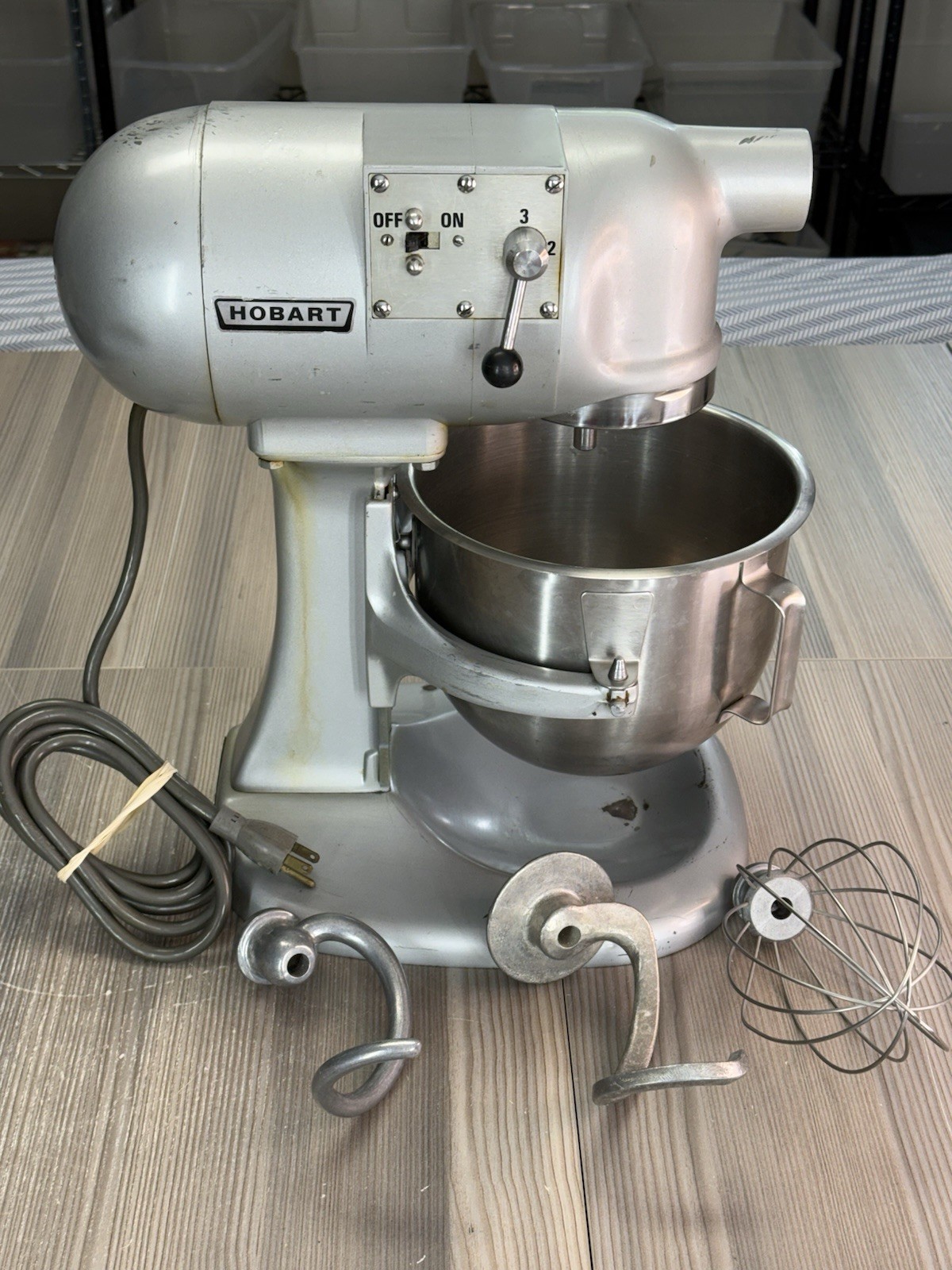 Hobart N50 5 Quart / 5 Qt. Commercial Mixer, Model N-50