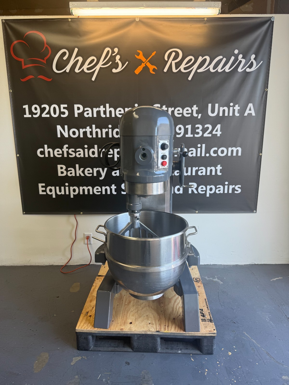 HOBART L800 80Q MIXER REBUILT WITH WARRANTY 1.5HP, 230V, 1PH